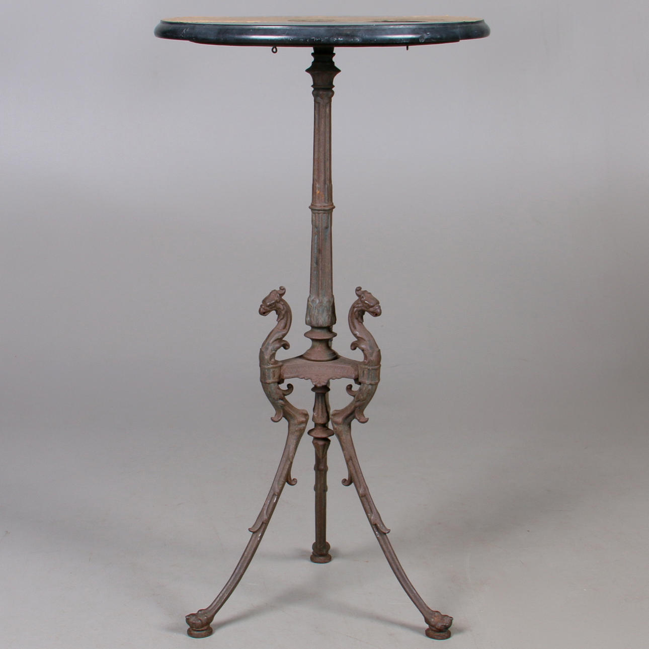 TRÄDGÅRDSBORD, gjutjärn, med stenskiva, 1900-tal.