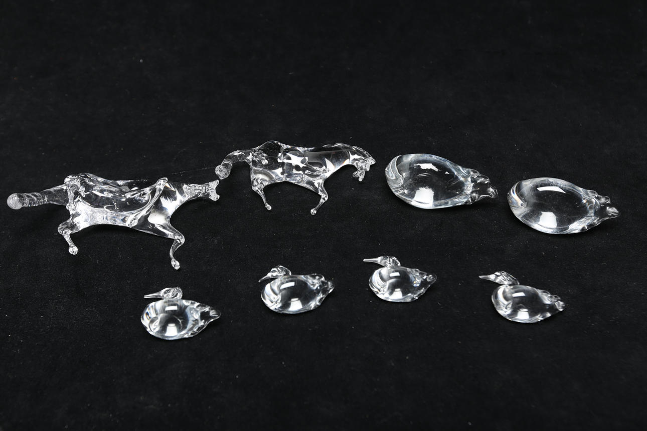 GLASS FIGURES 8 pcs.