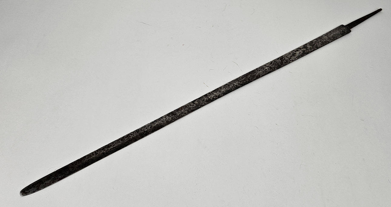 KLINGA, England, stämplad London.