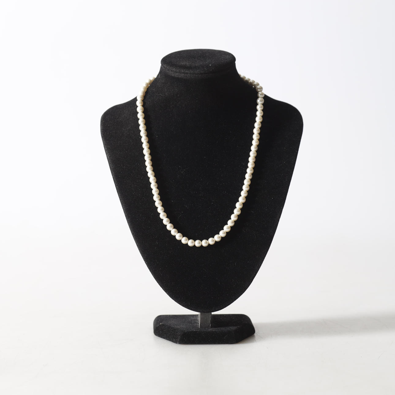 PÄRLCOLLIER, 1900-tal.