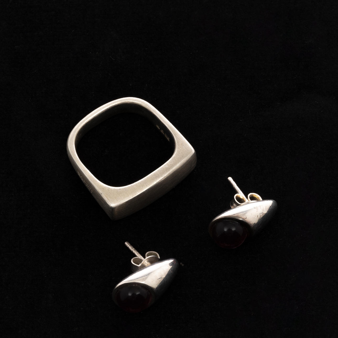 RING & EARRINGS, Sterling Silver, Espirit.