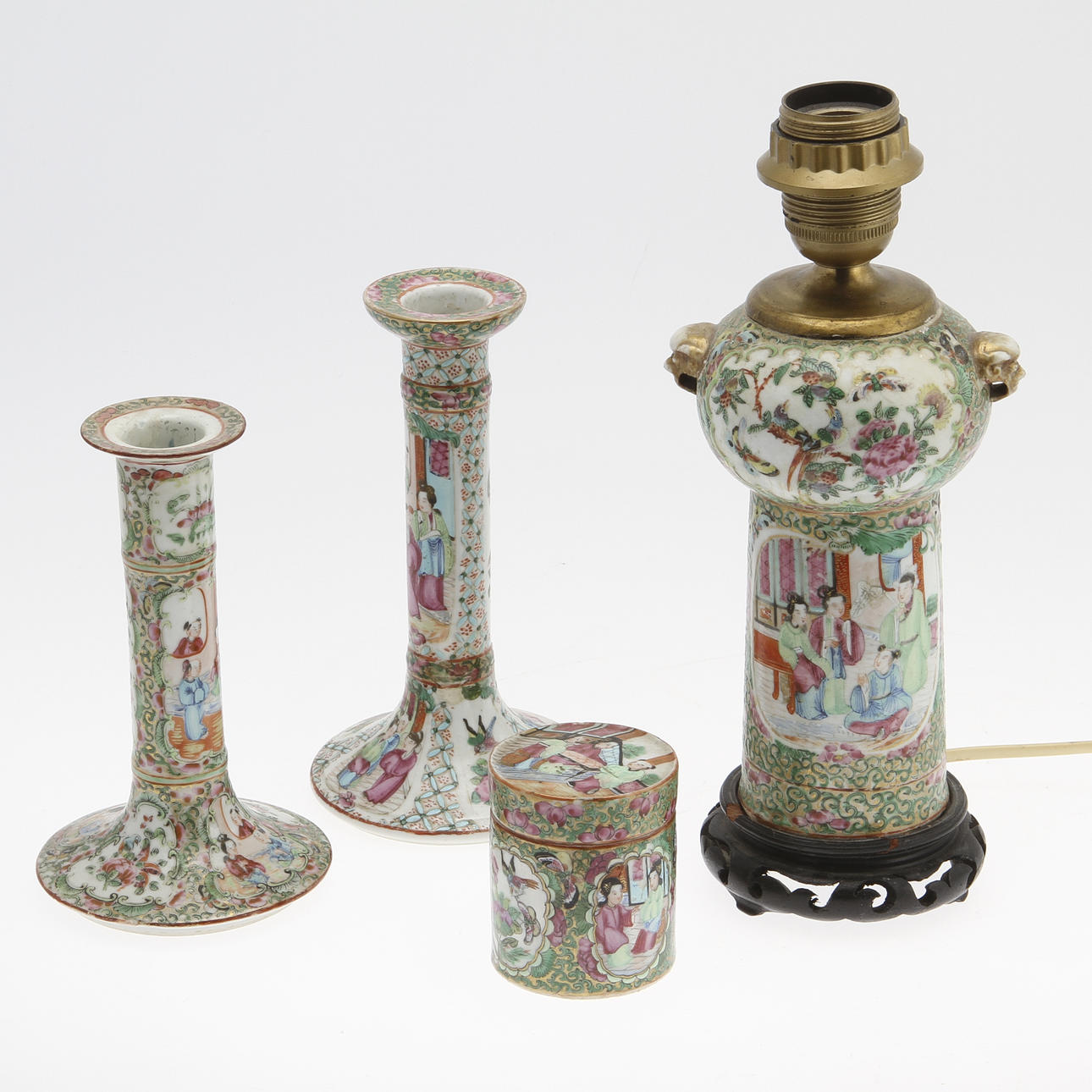 PARTI KANTON, 4 delar, porslin, 1800-talets slut.