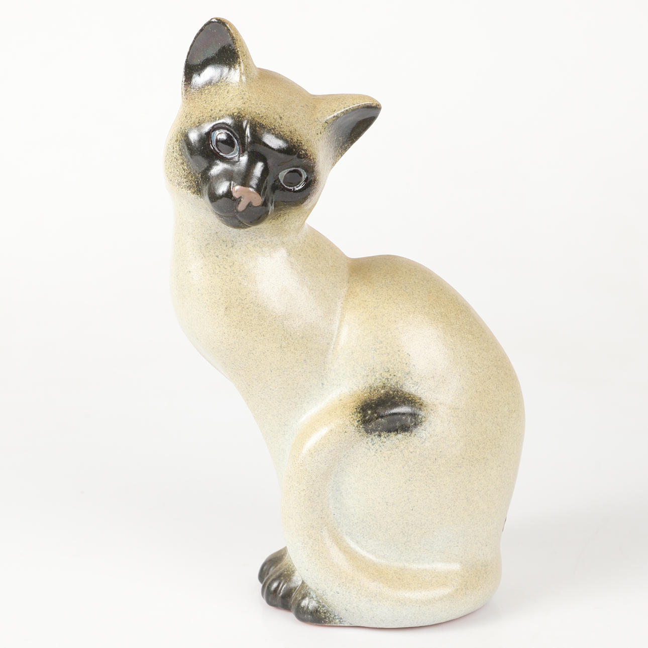 THOMAS HELLSTRÖM. Figurin, katt, glaserad keramik, Nittsjö.