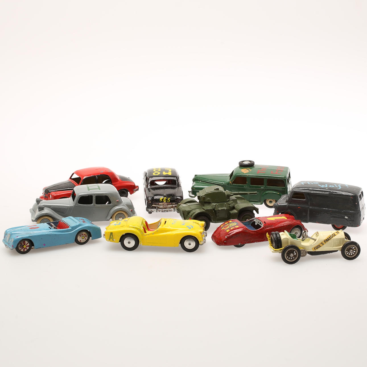 MODELLBILAR, 10 stycken, metall. Dinky Toys, Lesney, Corgi och Tekno.
