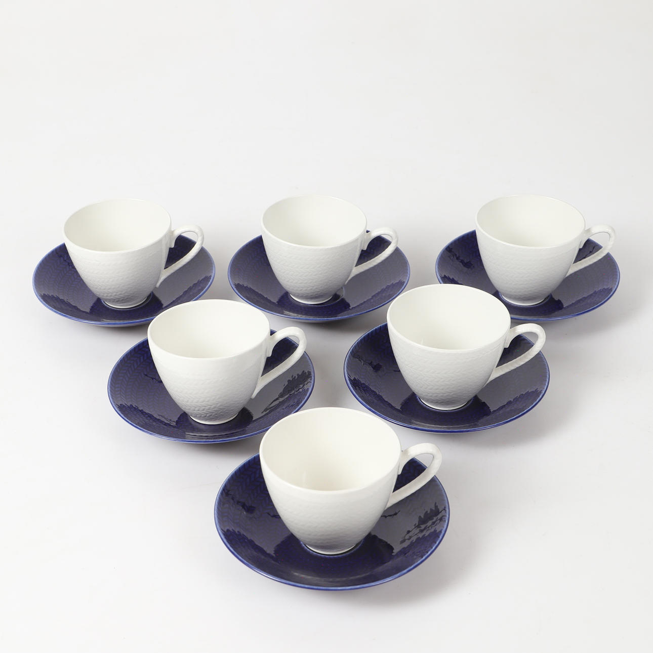 HERTHA BENGTSON. Kaffeservis, 12 delar, "Blå Eld", Rörstrand.