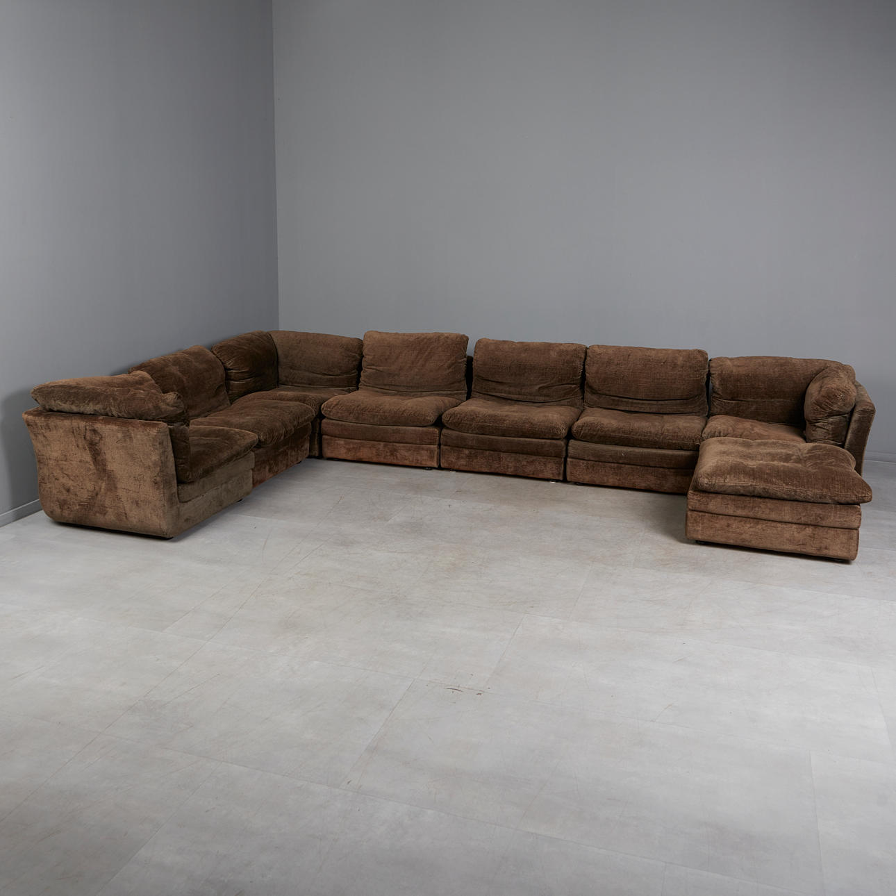 8-PIECE MODULAR SOFA, fabric, 1970s (8).