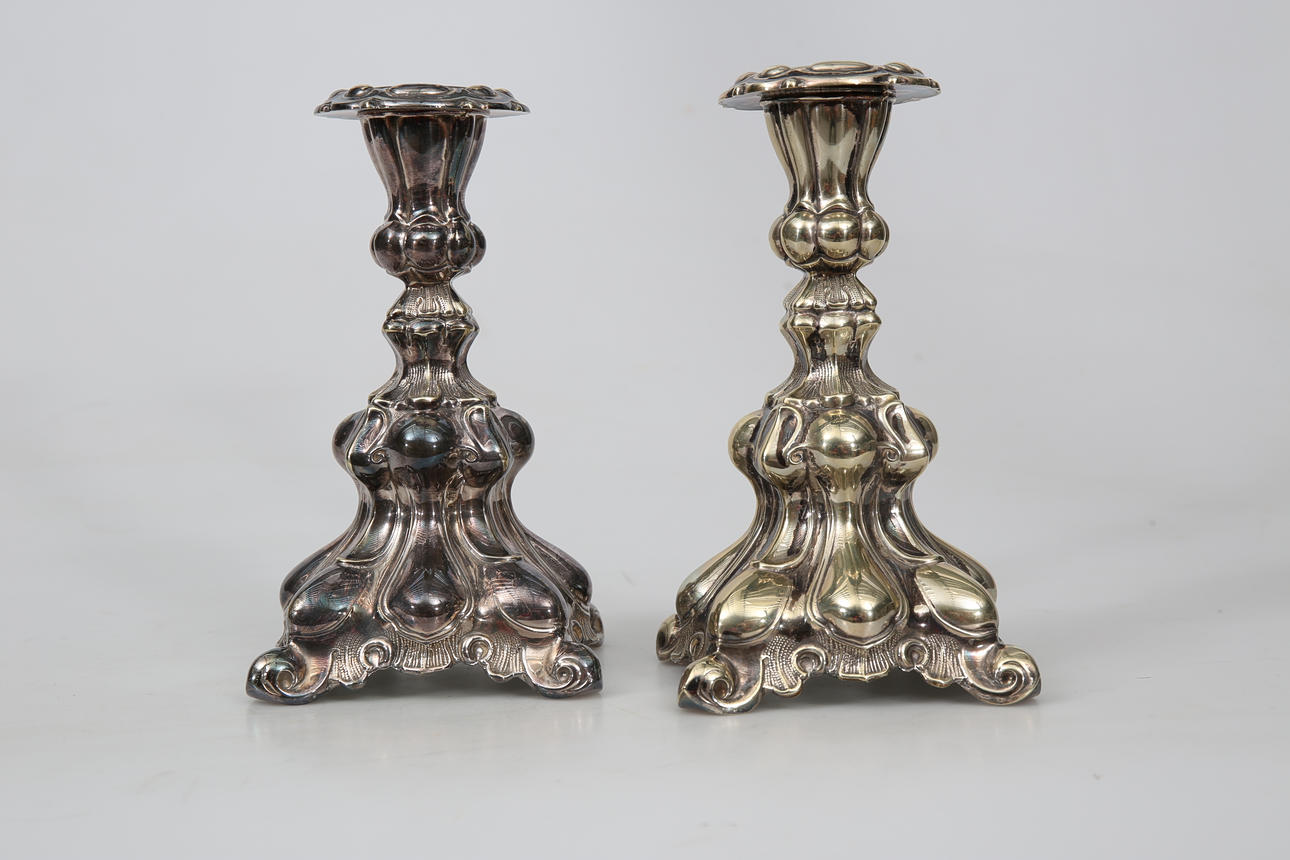 LJUSSTAKAR, nysilver, 2 stycken, barockstil, 1900-talets mitt.