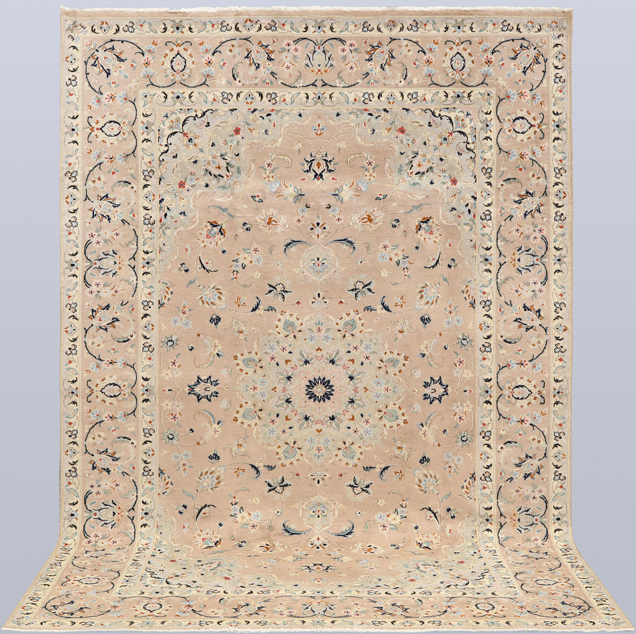 ORIENTMATTA. Ljus Keshan, 290 x 198 cm.