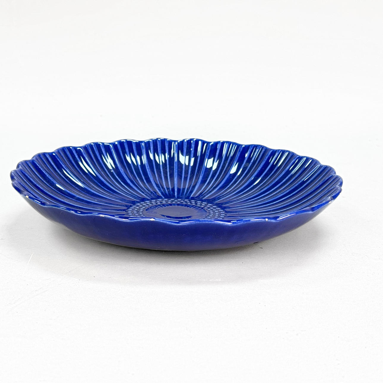 BERIT TER. BERIT TERNELL DISH - Blue barrel, Uppsala-Ekeby.