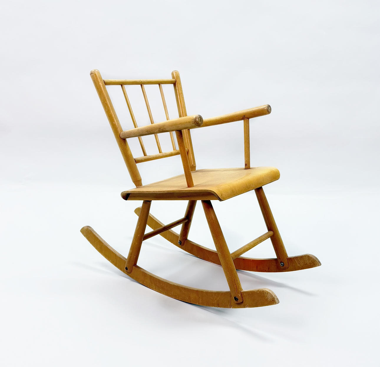 GUNGSTOL, barnmodell, 1900-tal.