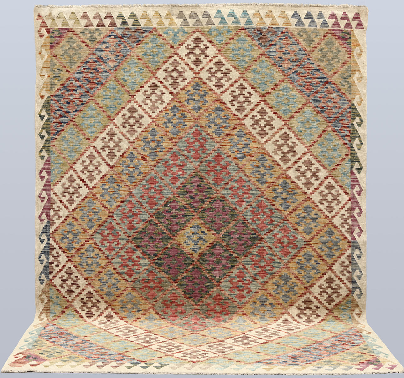 ORIENTMATTA. Kelim klassisk design, 259 x 186 cm.