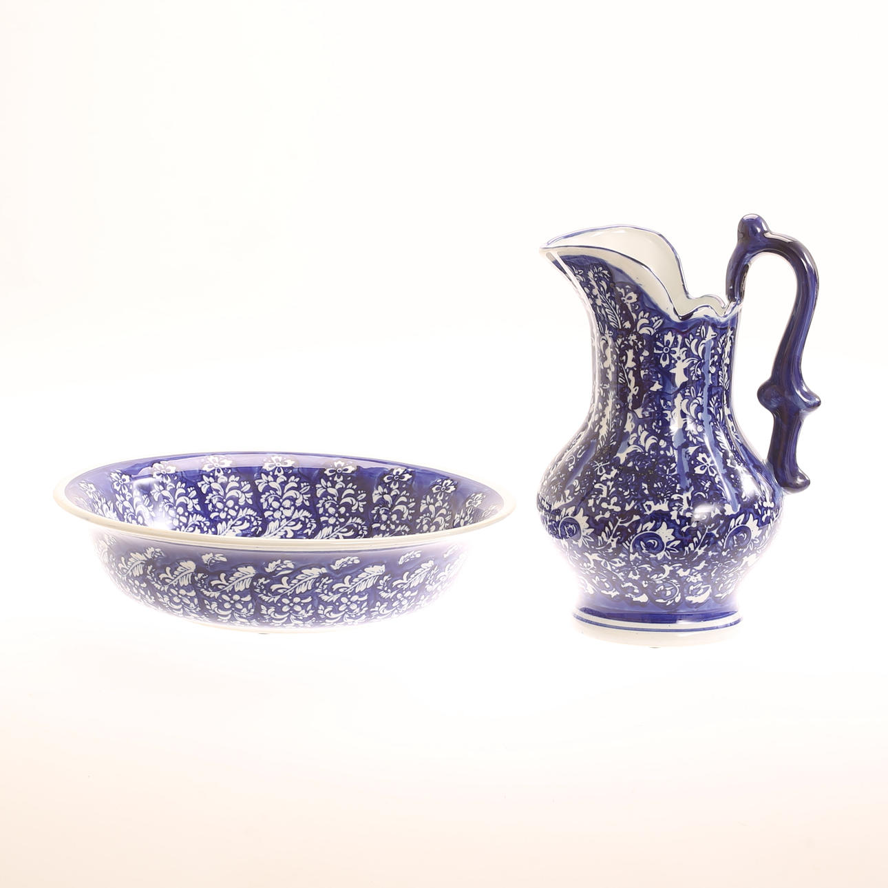 LAUNDRY SET, 2 pieces, oriental, contemporary.