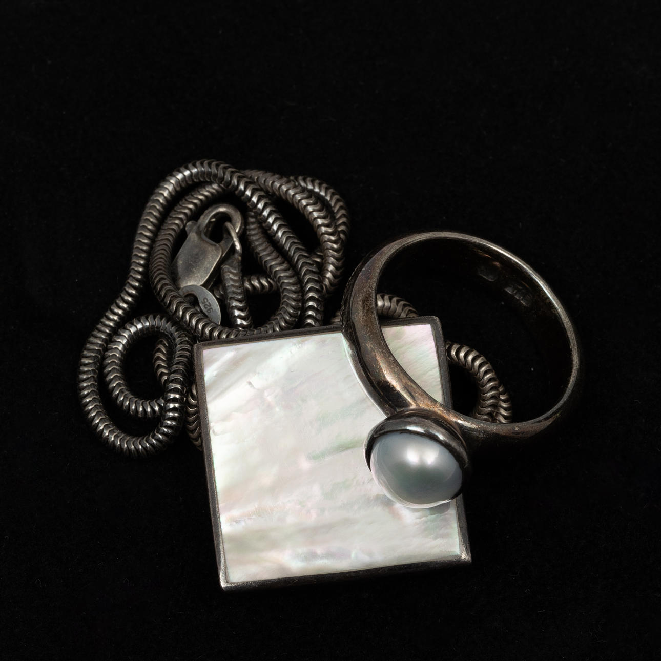 COLLIER & RING, Sterlingsilver, Pärlemor, Pärla.