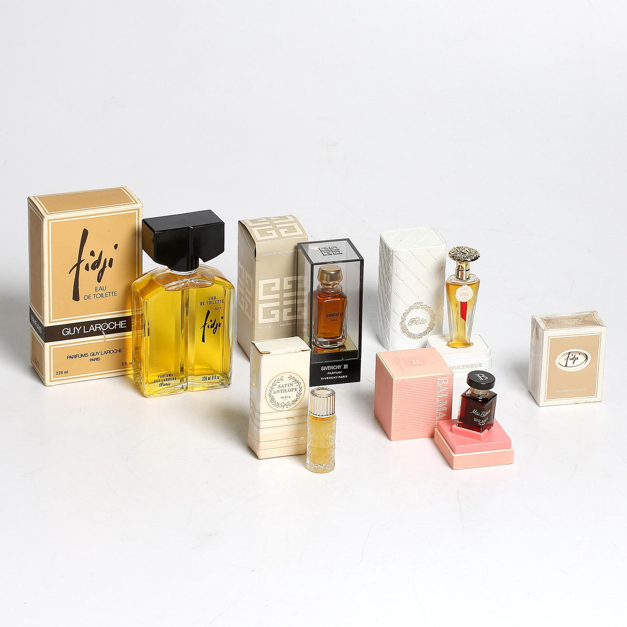 PARFYMFLASKOR, 6 st, vintage, bl.a."Miss Balmain", "Fidji" Guy Laroche, "Givenchy III", "Fête, Molyneux", Paris, 1900-tal.