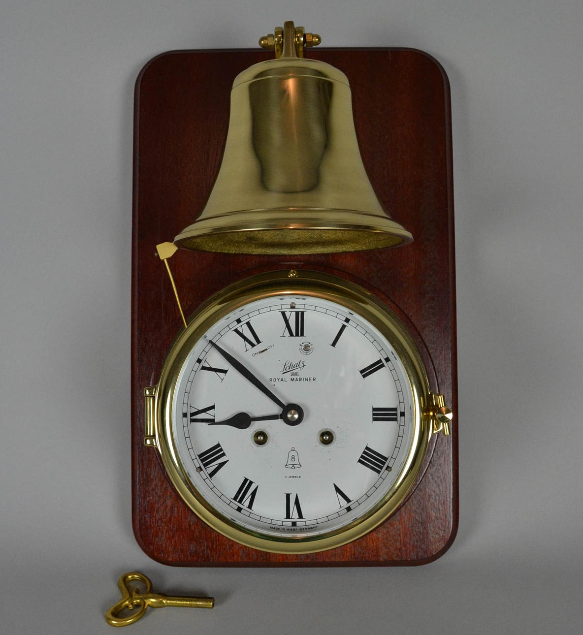 SKATTFARTYGSKLOCKA, Royal Mariner.