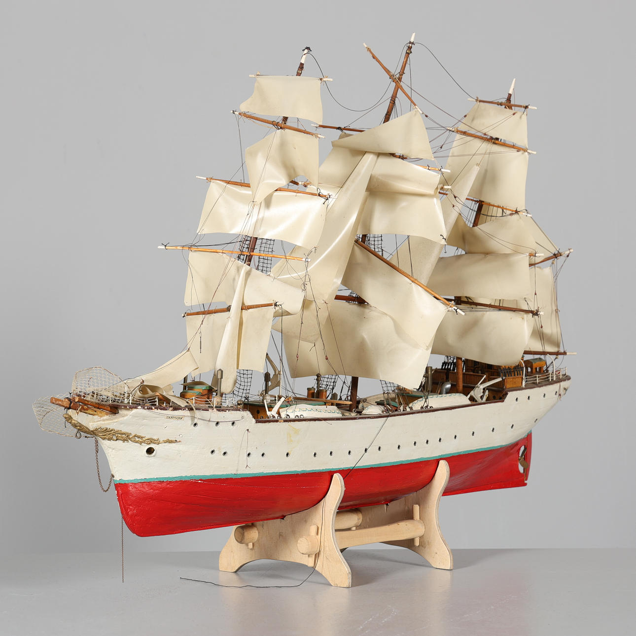 MODEL SHIP.