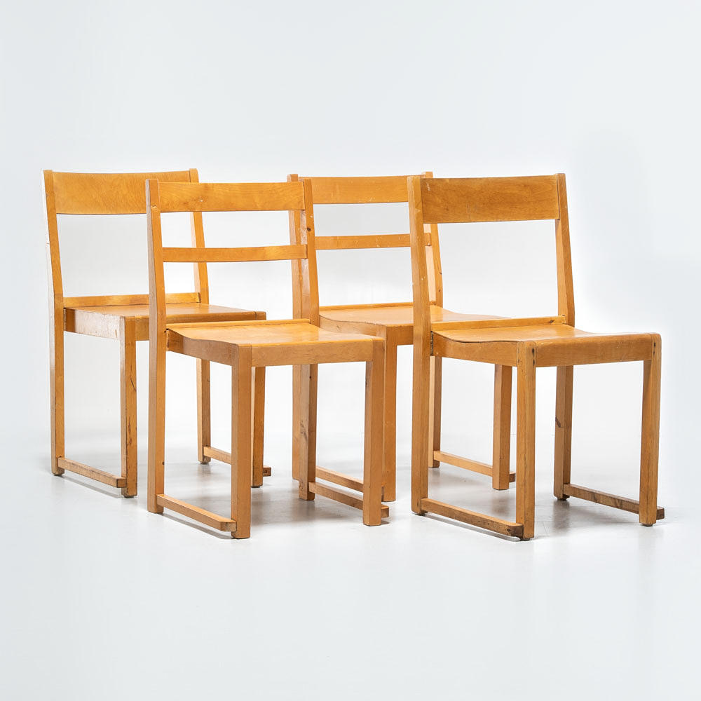 Orkesterstolar, 4 stycken, Snarlika, 1900-tal.