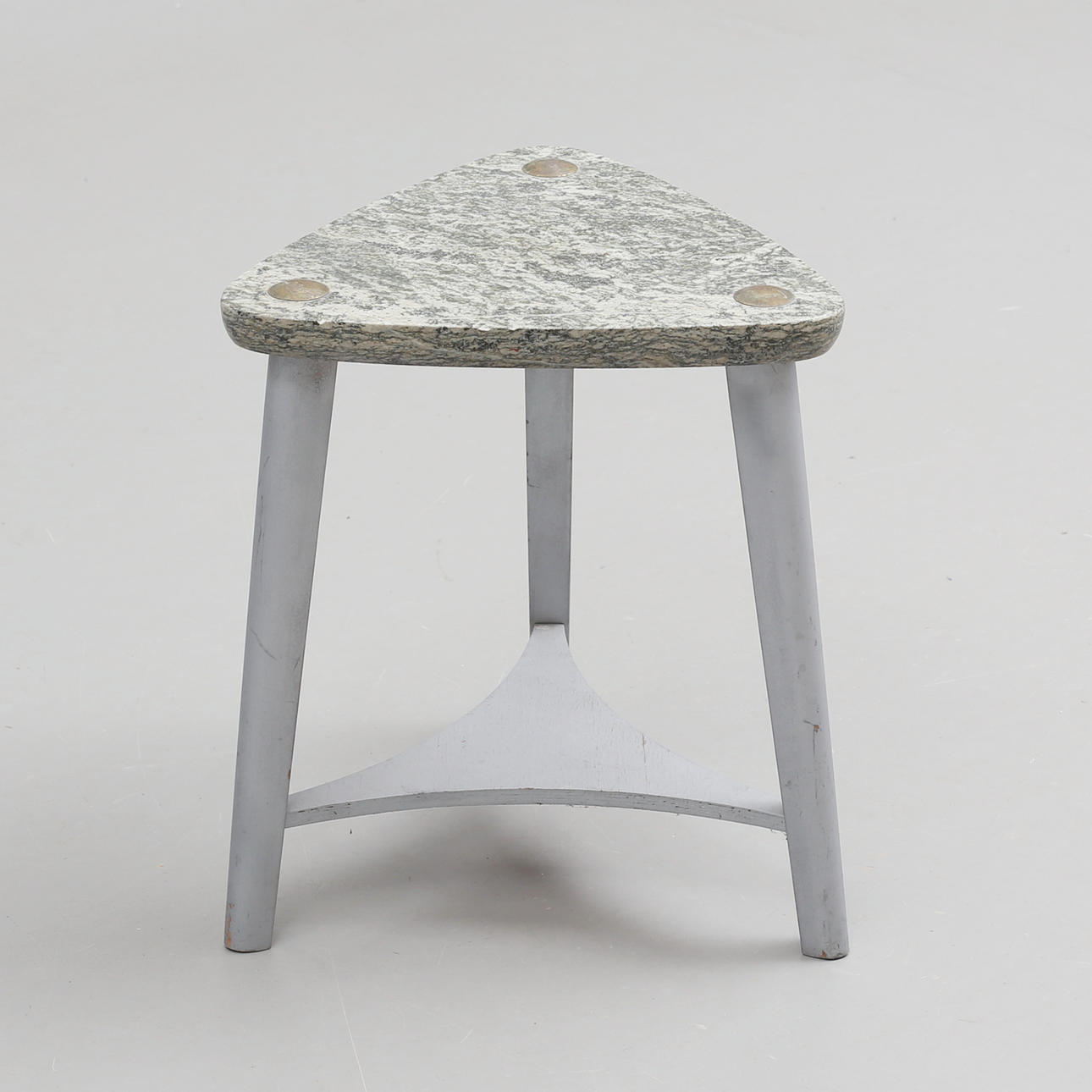 JALUSTA, kivitulppa, 1900-luvun puoliväli.