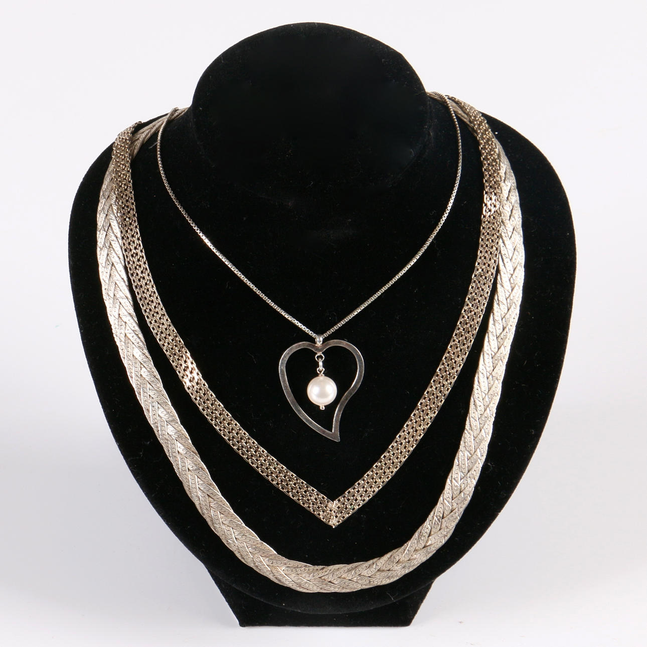 COLLIER, 3 st. Silver, samtida.