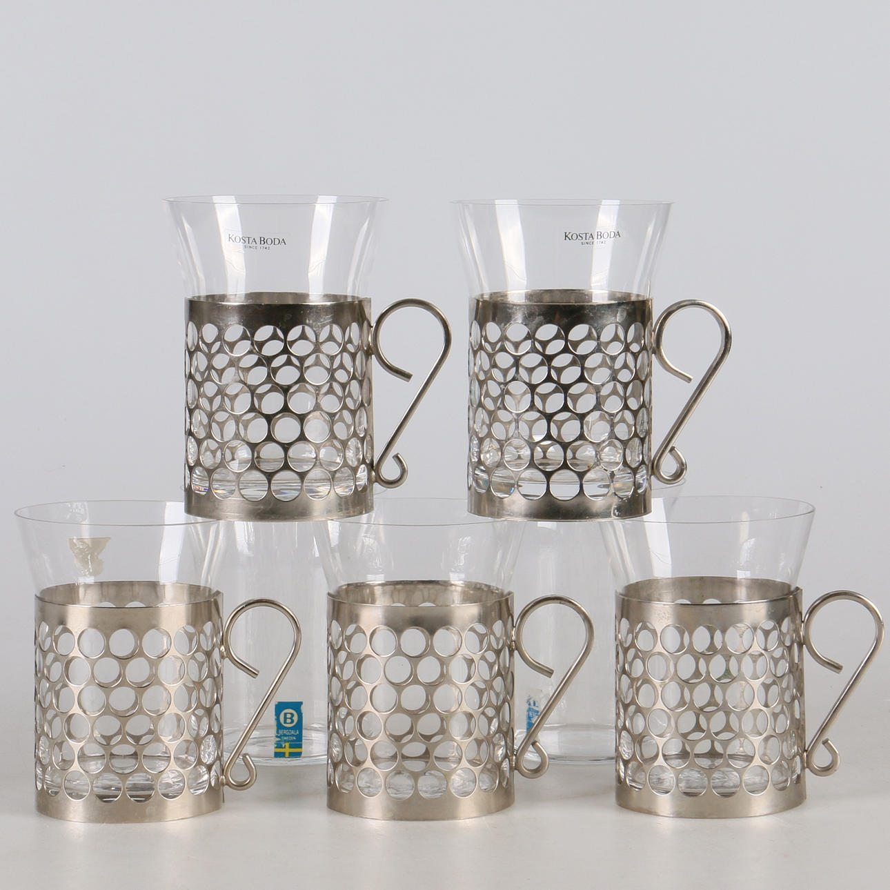 IRISH COFFEGLAS, 5 + 2 st. Glas och metall, Kosta Boda.