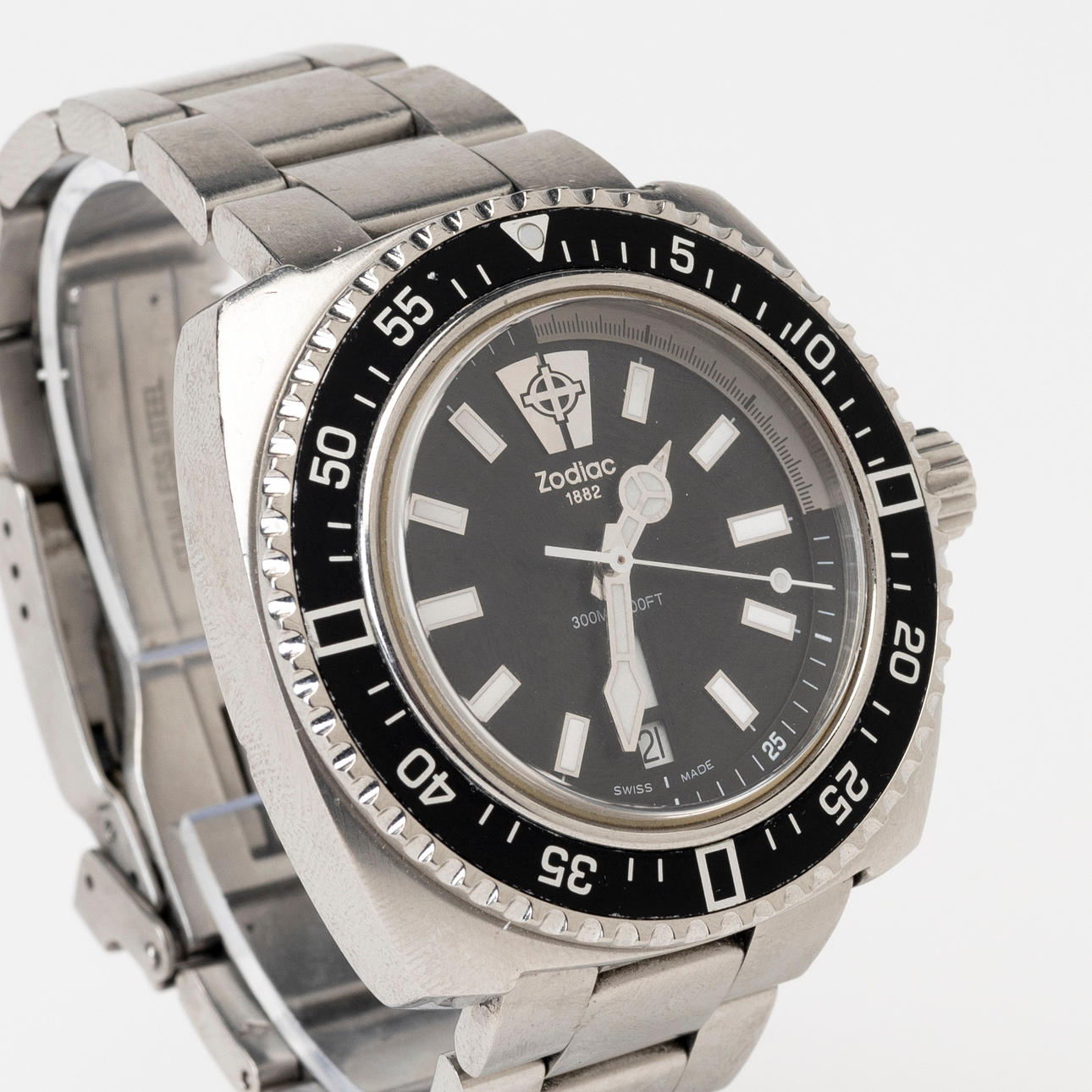 ZODIAC, V-Wolf (300M/1000FT), wristwatch, quartz, steel, 2000s