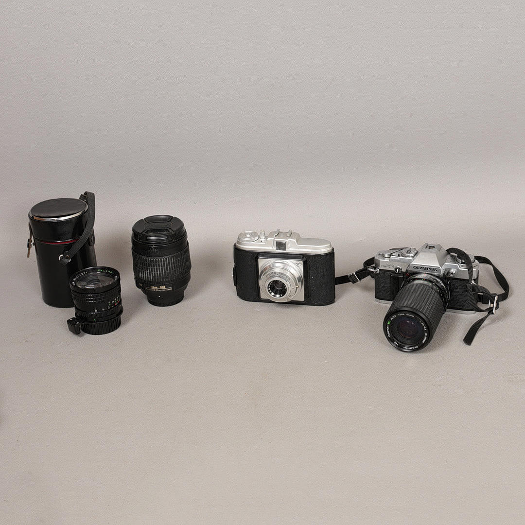 CAMERAS & LENSES (5).