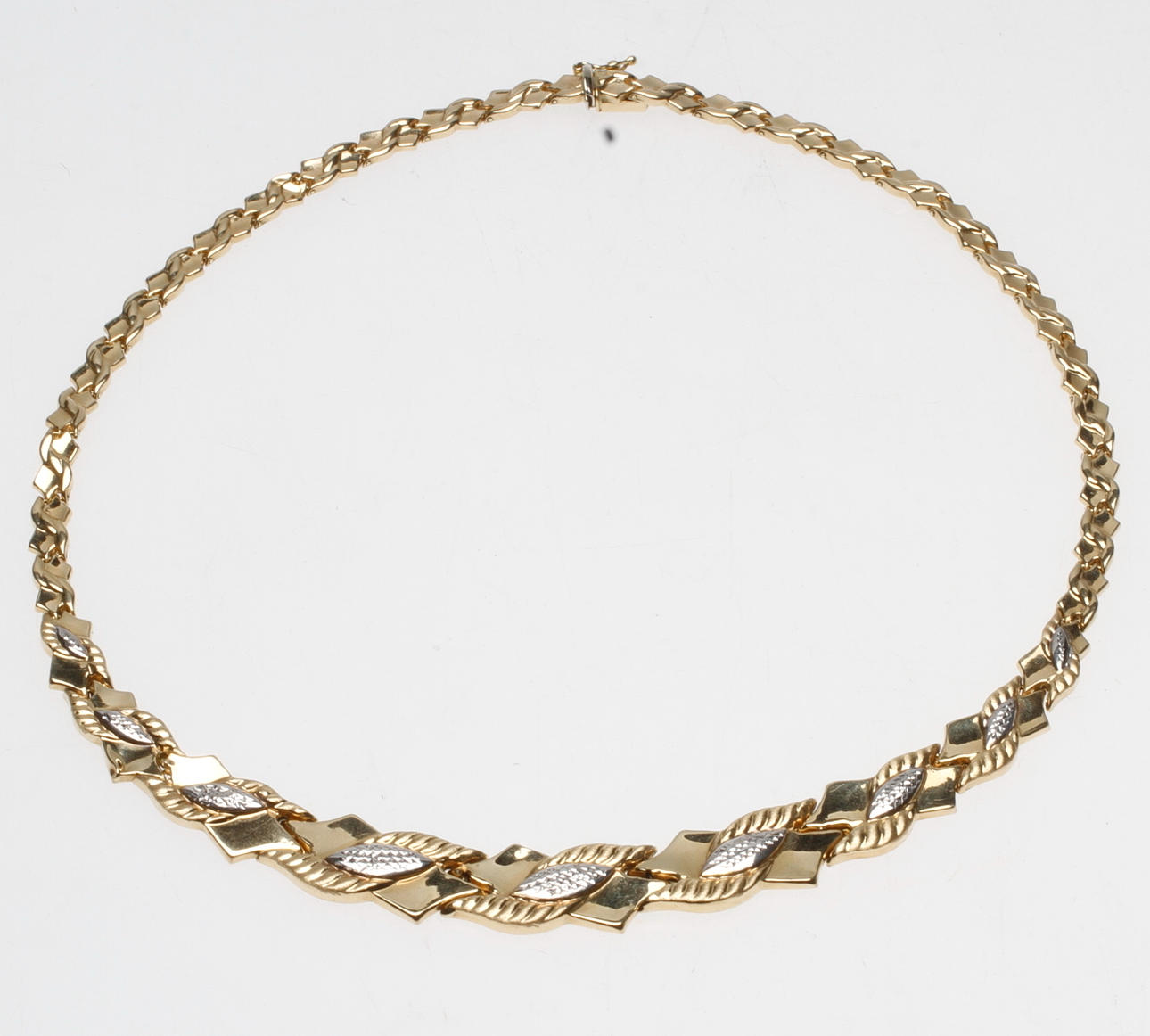 HALSBAND, 14k guld, vikt ca 19,6 gr.