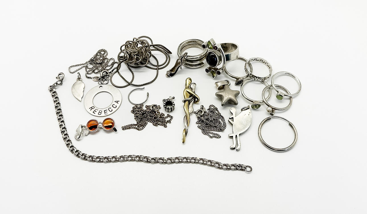 Parti Silversmycken.