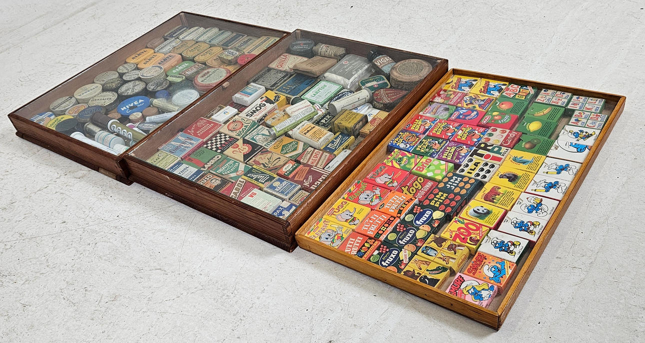 PARTI FÖRPACKNINGAR, bland annat tablettaskar, 1900-tal.