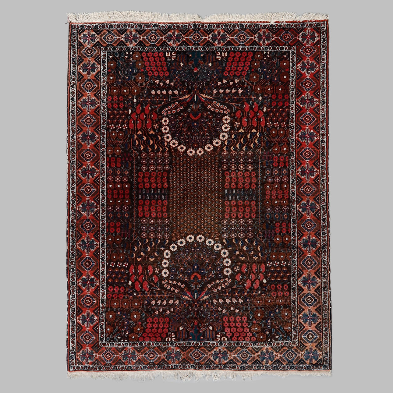 MATTA, persisk, ca 195 x 148 cm.