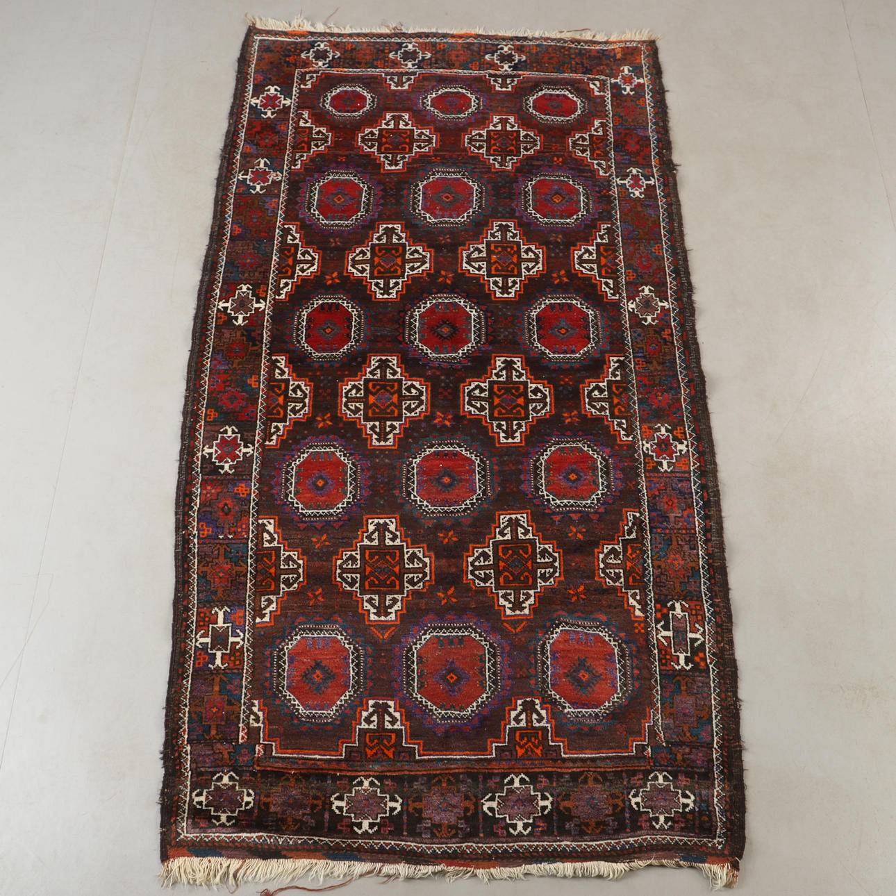 MATTA, orientalisk, 222 x 113 cm.