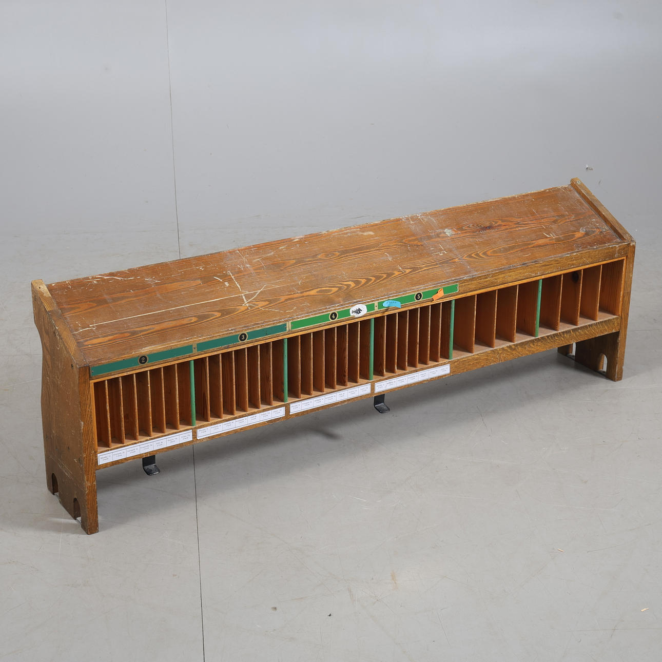 HYLLA från tryckeri, 1900-tal.