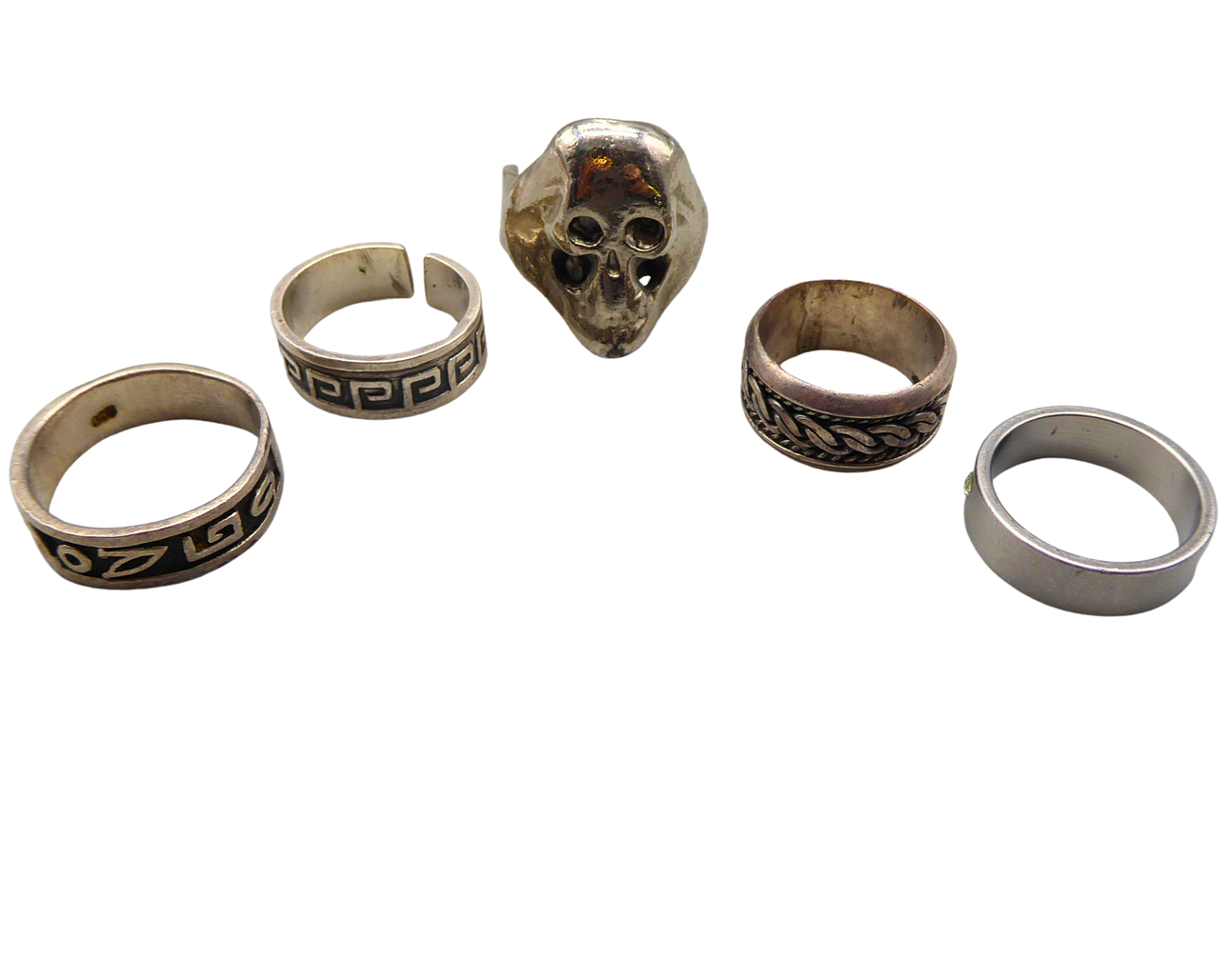 5 RINGS IN 925 STERLING SILVER.