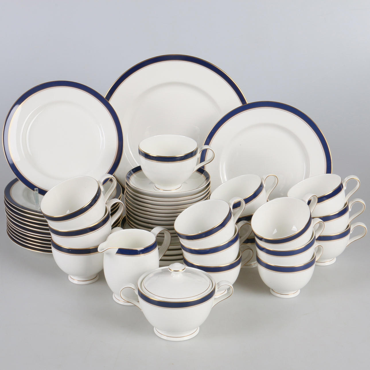 KAFFE-, samt teservis, 48 delar, porslin, "Carl", Duka.