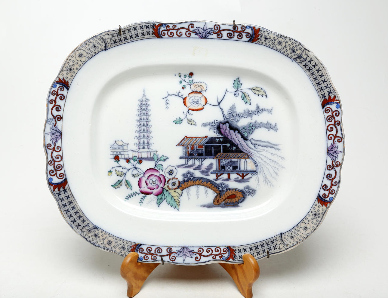 A flintware dish, Rörstrand “Japan”.
