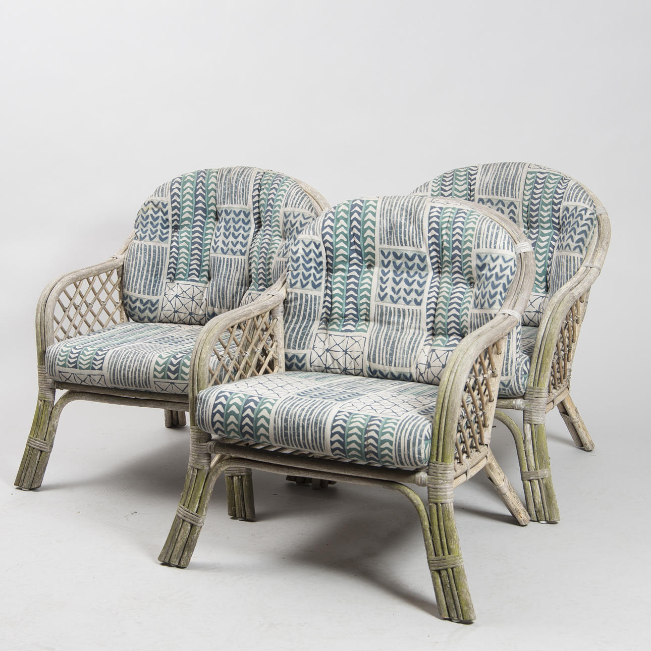 TRÄDGÅRDSFÅTÖLJER, 3 stycken, rotting.