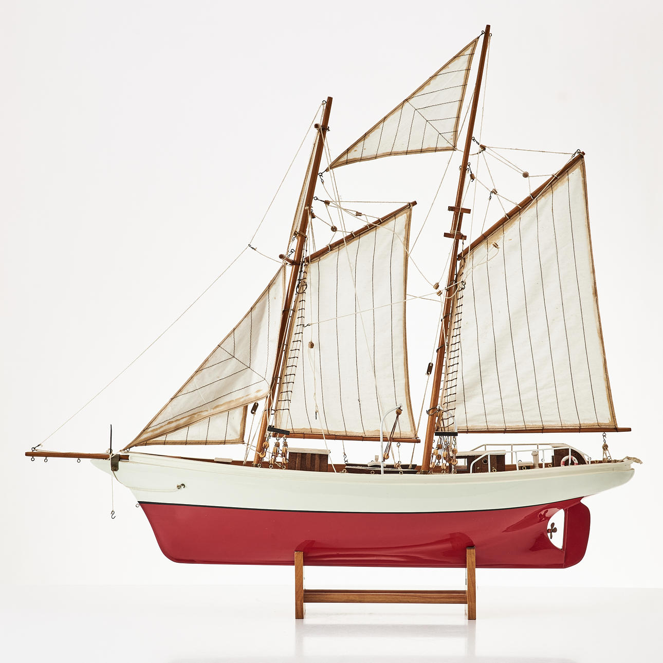 MODELLBÅT, 1900-talets andra hälft, segelbåt.