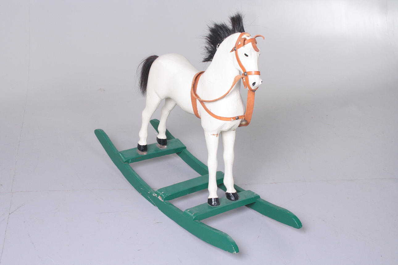 GUNGHÄST,Gemla, trä. 1900-talets mitt.