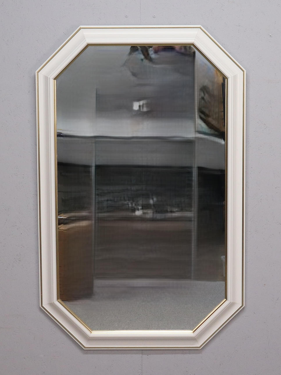 MIRROR, white frame with gold details.