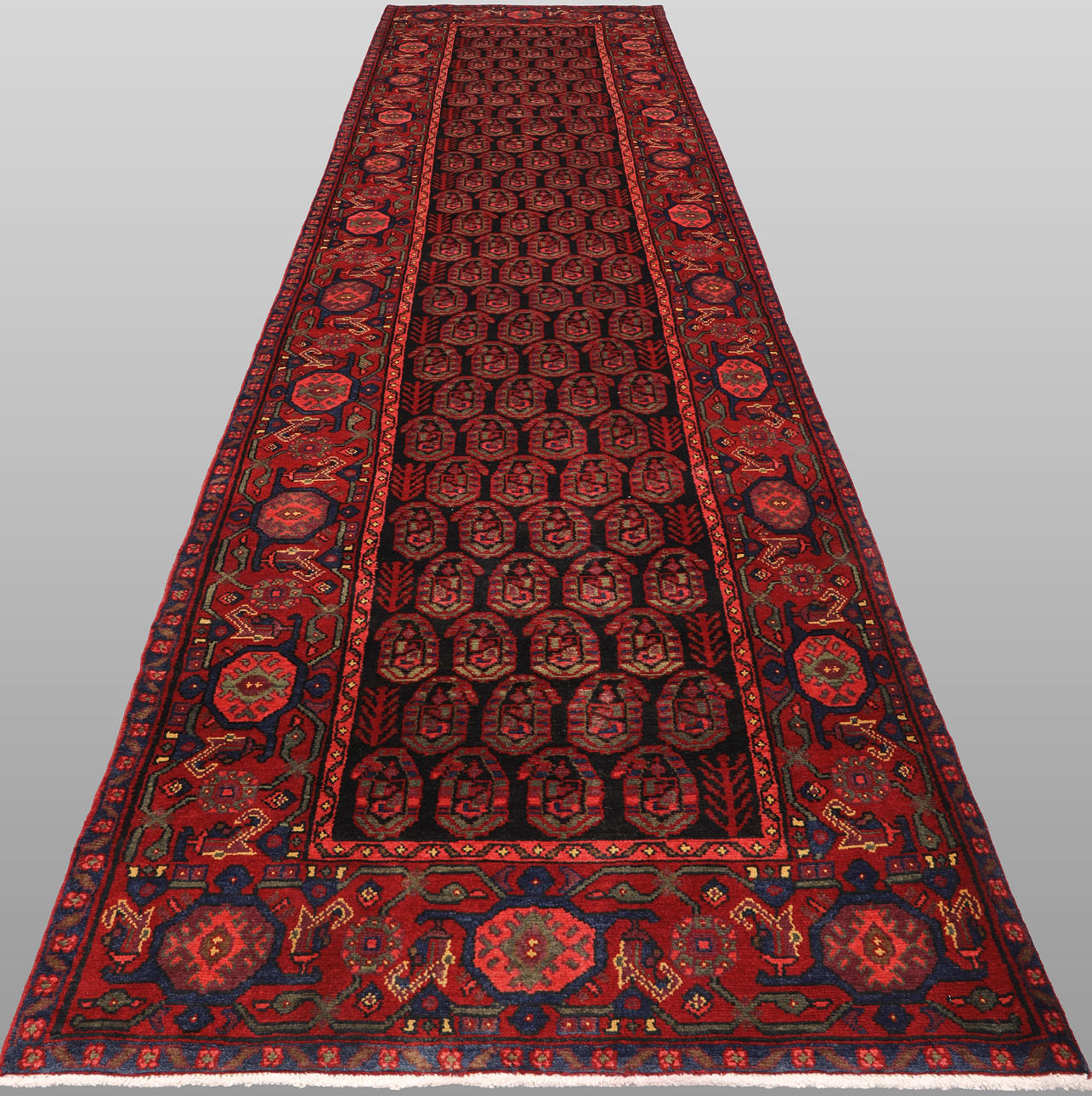 GALLERIMATTA, Hamadan, ca 510x120 cm.