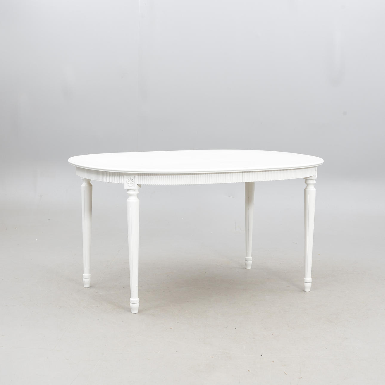 MATBORD, Gustaviansk-stil.