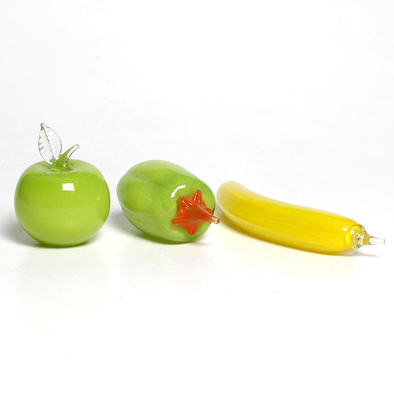 KONSTGLAS, 3 st, "Frutteria", Gunnel Sahlin, Kosta Boda, 1900-tal.