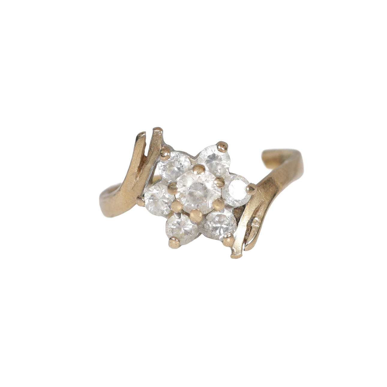 A 9 CARAT GOLD & PASTE SET RING.