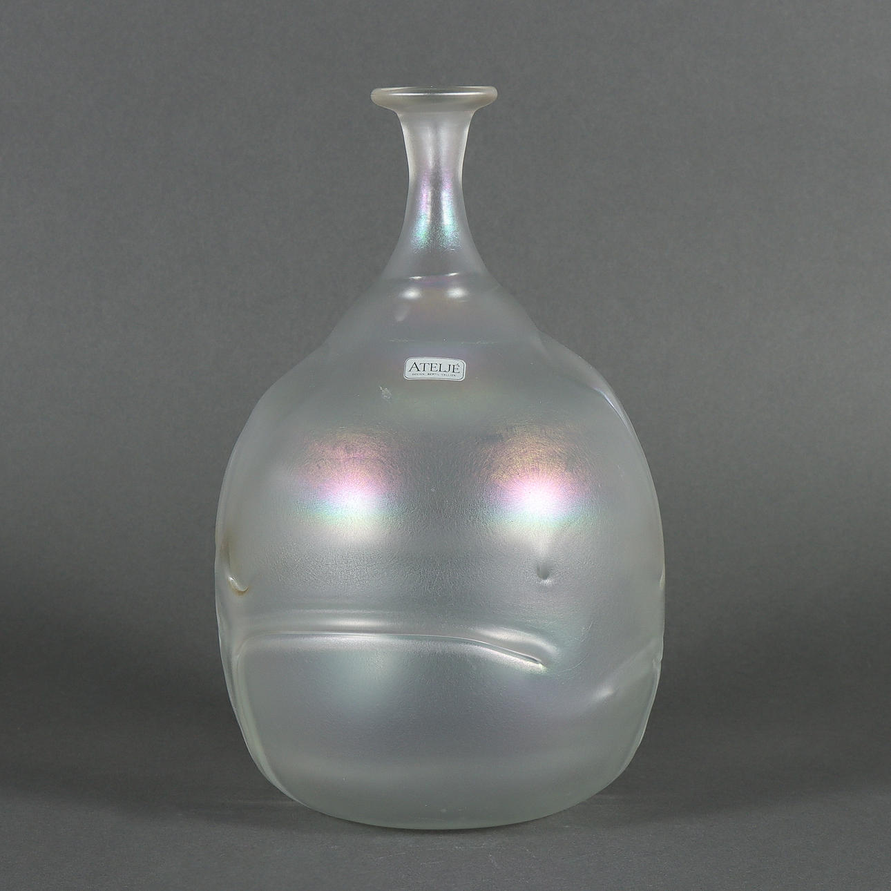 BERTIL VALLIEN. Bottle, signed Boda Ateljé 432.