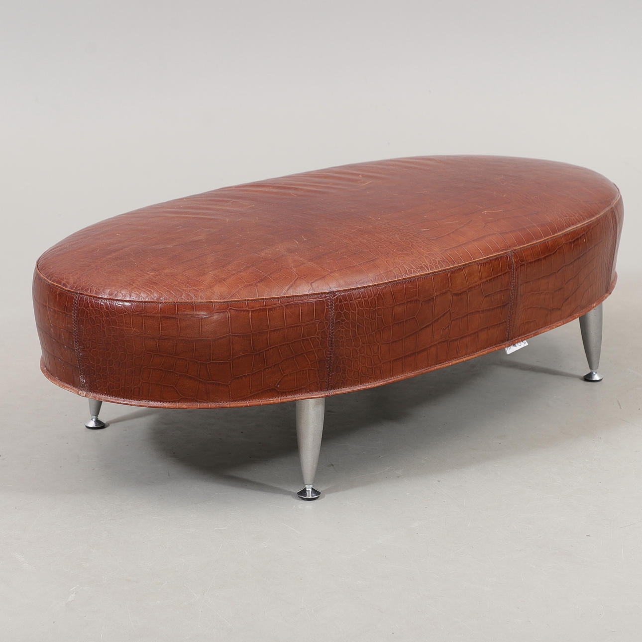 DAN IHREBORN. Stool, “Lins Stool”, Move, 2000s.