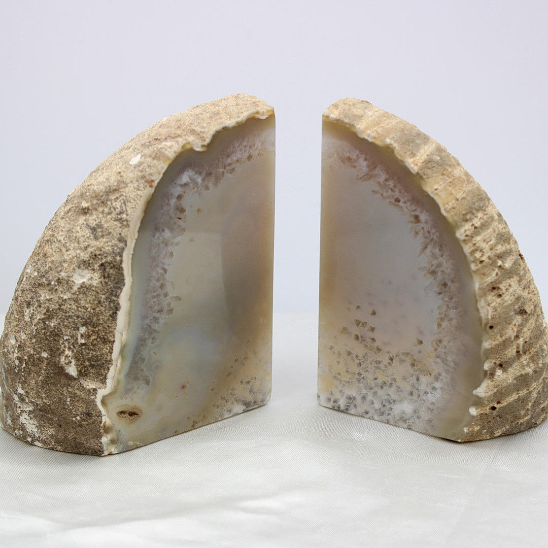 NATURAL QUARTZ BOOKENDS.