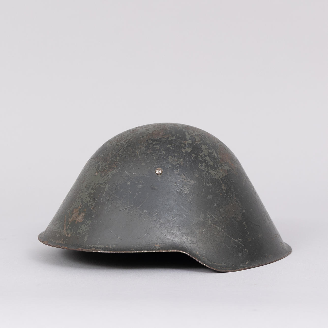 HELMET, East Germany (1949-1990).