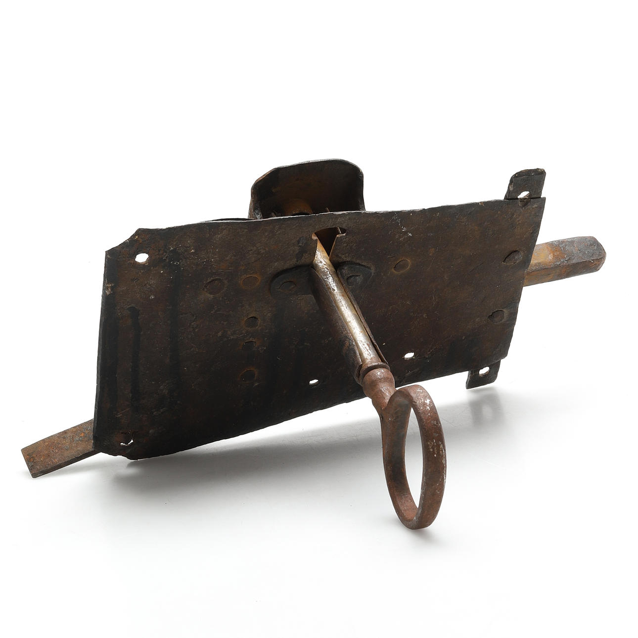 An iron lock, 17th/19th century.