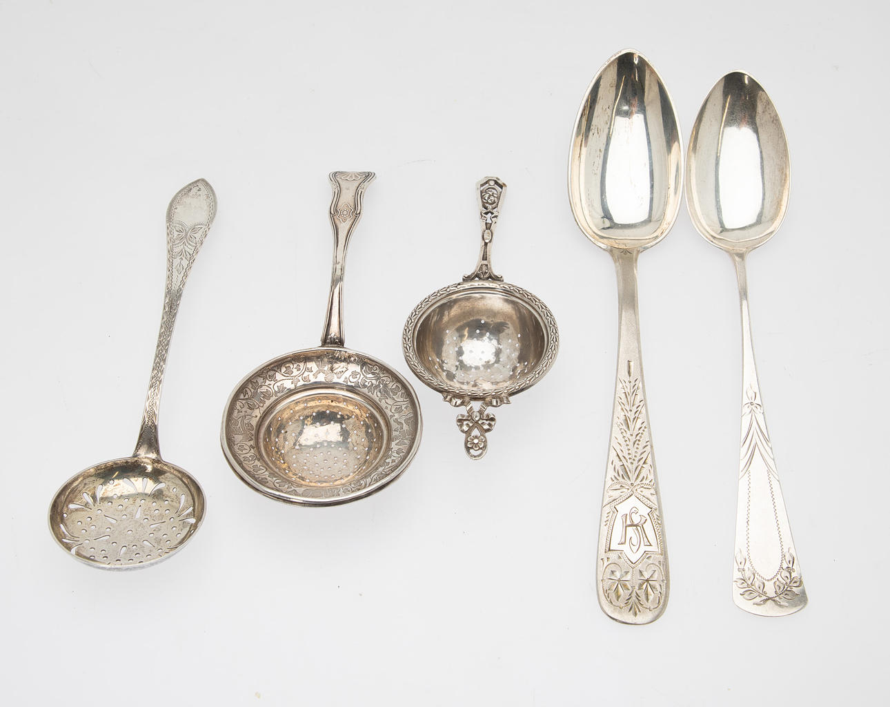 Small silver collection, 19. /20. Jh. (5).