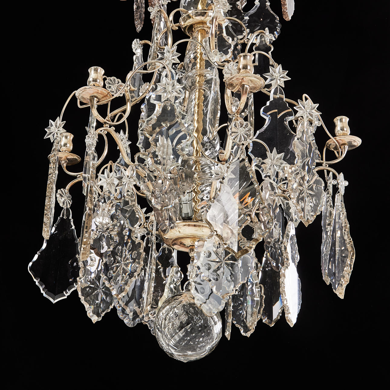 A late 20th century Rococo style chandelier, silver-plated brass ...